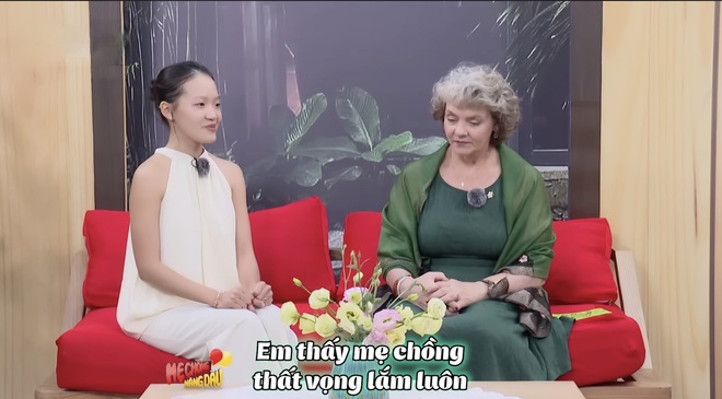 Mẹ chồng Mỹ "thuần Việt", nàng dâu Gen Z khuynh hướng quốc tế - Ảnh 9.