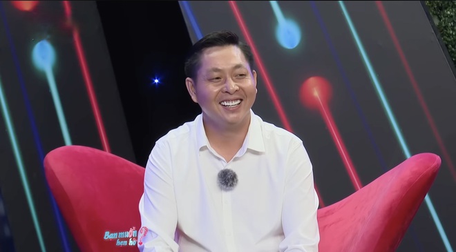 Anh trai bật khóc vì thương em hiếu thảo - Ảnh 2.