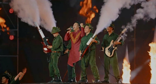 Bộ phim “Tổ Quốc Trong Tim: The Concert Film” chính thức ra mắt - Ảnh 7.