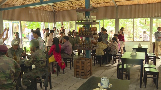 Trao giải cuộc thi và triển lãm ảnh nghệ thuật cấp quốc gia "Tổ quốc bên bờ sóng" lần thứ III - Ảnh 6.