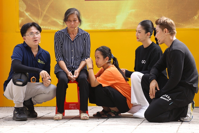Em Xuân Mai: Con chỉ mong mẹ tỉnh táo lâu hơn để được gần mẹ - Mái ấm gia đình Việt- Ảnh 11. Em Xuân Mai: Con chỉ mong mẹ tỉnh táo lâu hơn để được gần mẹ - Mái ấm gia đình Việt- Ảnh 11.