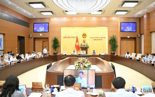 Khai mạc Kỳ họp thứ 10, Quốc hội khóa XV; đồng thời, thực hiện việc tổng kết nhiệm kỳ khóa XV - Ảnh 6.