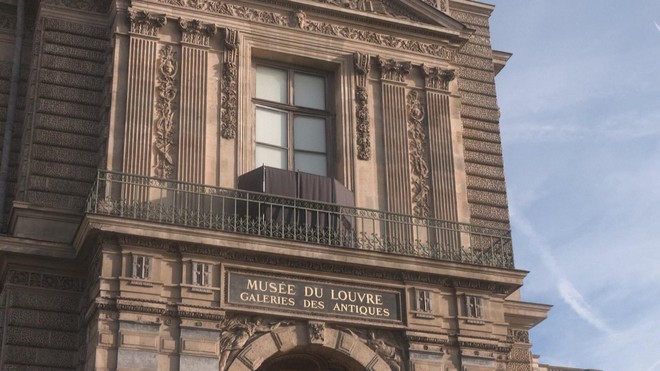 Pháp: Bảo tàng Louvre mở cửa trở lại sau vụ trộm - Ảnh 2.