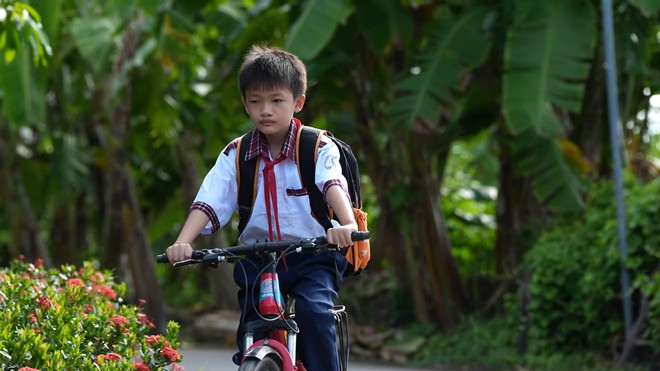 Công Hậu ước mơ thành giáo viên gần nhà để chăm sóc ông bà - Mái ấm gia đình Việt - Ảnh 8.