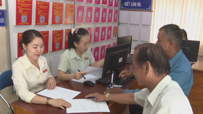 Từ Nghị quyết 18: Chuyển biến rõ nét trong tổ chức bộ máy ở xã Phú Giáo - Ảnh 3.