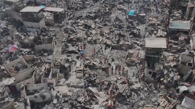 Philippines: Cháy lớn khu dân cư, hơn 1.500 căn nhà bị thiêu rụi - Ảnh 1.