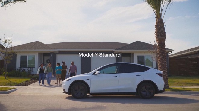 Tesla công bố doanh thu quý III/2025 vượt xa dự báo - Ảnh 3.