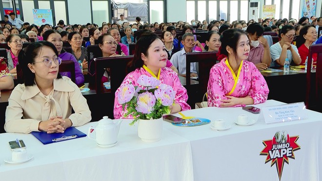 TP. Hồ Chí Minh: Tăng cường phòng chống sốt xuất huyết tại cộng đồng - Ảnh 3.