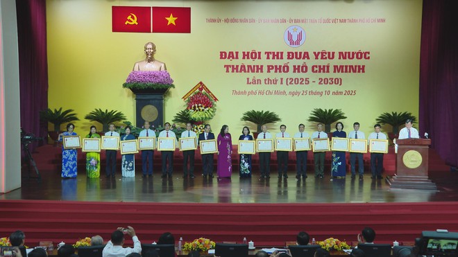 Phong trào thi đua yêu nước TP. Hồ Chí Minh: Bản sắc của một Thành phố nghĩa tình, năng động và sáng tạo - Ảnh 6.