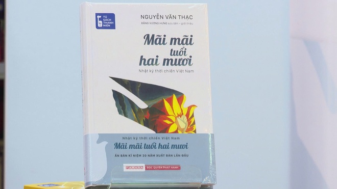 “Mãi mãi tuổi hai mươi” - Cuốn nhật ký của liệt sĩ Nguyễn Văn Thạc làm rung động hàng triệu con tim- Ảnh 2. “Mãi mãi tuổi hai mươi” - Cuốn nhật ký của liệt sĩ Nguyễn Văn Thạc làm rung động hàng triệu con tim- Ảnh 2.