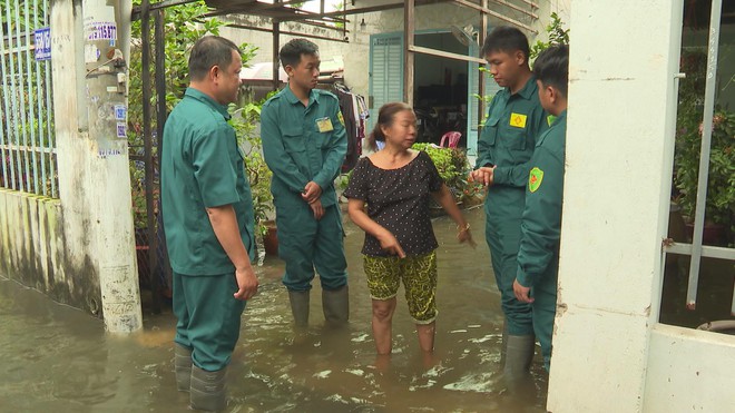 TP. Hồ Chí Minh cảnh báo triều cường báo động 3: Tăng nguy cơ ngập úng và yêu cầu ứng phó khẩn cấp - Ảnh 6.