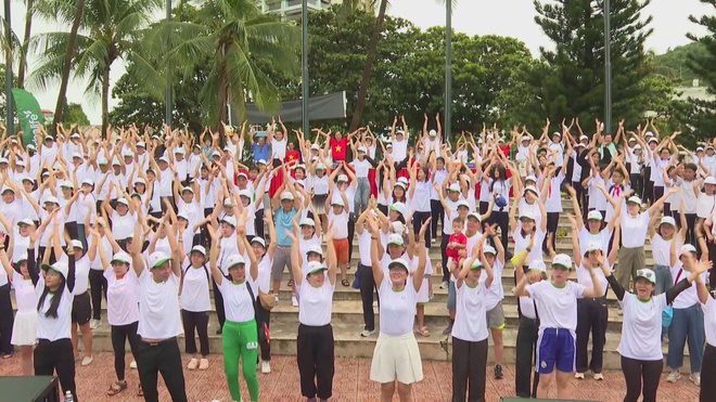 Chương trình 60 Giây ngày 27/10/2025 | Vũng Tàu: Hơn 1.000 Người Tham Gia Tập Luyện Thể Thao - Ảnh 5.