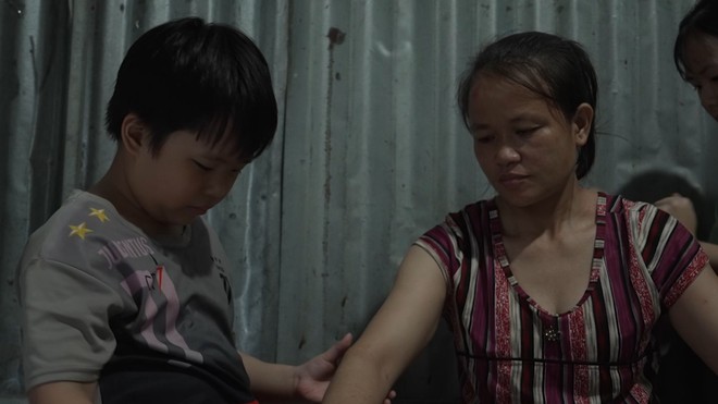 Tuyết Mai: Cô học trò nghèo có ước mơ làm bác sĩ - Mái ấm gia đình Việt- Ảnh 7.