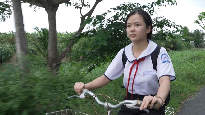 Tuyết Mai: Cô học trò nghèo có ước mơ làm bác sĩ - Mái ấm gia đình Việt- Ảnh 4.