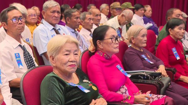 Phát huy tinh thần chiến đấu của các chiến sĩ Cách mạng bị địch bắt tù đày trong phát triển kinh tế - xã hội - Ảnh 2.