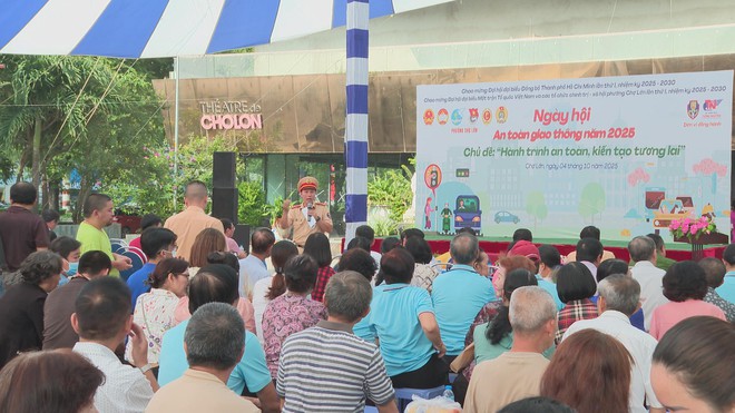Ngày hội An toàn giao thông phường Chợ Lớn năm 2025: Hành trình an toàn, kiến tạo tương lai - Ảnh 1.