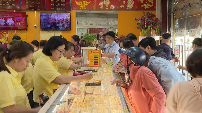 Lo ngại áp lực tỷ giá cuối năm - Ảnh 6.