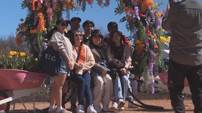 Australia: Rực rỡ lễ hội hoa Floriade lần thứ 38 - Ảnh 3.