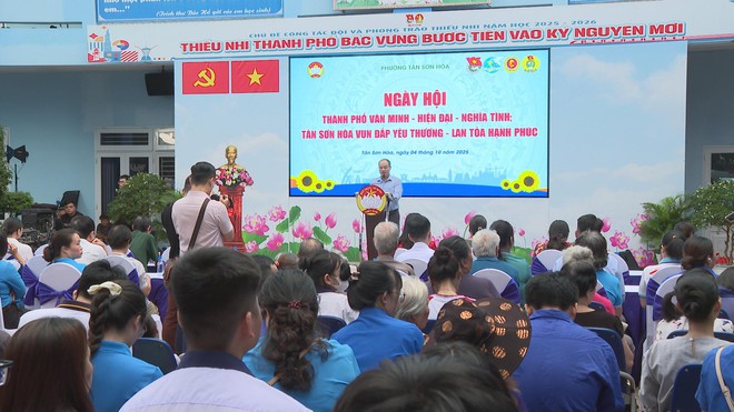 Ngày hội “Thành phố văn minh - hiện đại - nghĩa tình” - Ảnh 4.