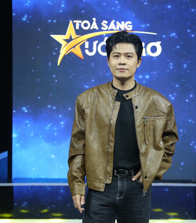 Nguyễn Văn Chung tán thưởng trước màn "lột xác" của Gia Huy - Tỏa sáng ước mơ- Ảnh 3. Nguyễn Văn Chung tán thưởng trước màn "lột xác" của Gia Huy - Tỏa sáng ước mơ- Ảnh 3.