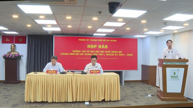Họp báo thông tin về Đại hội đại biểu Đảng bộ thành phố lần thứ I, nhiệm kỳ 2025 - 2030 - Ảnh 1.