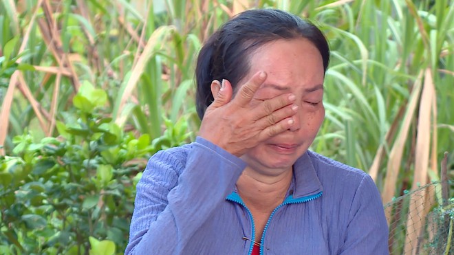Em Trọng Khang: Cậu bé mồ côi và những đêm bắt ếch kiếm tiền phụ giúp bà - Ảnh 1.