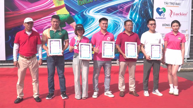 Nhiều dấu ấn đáng nhớ tại Giải Pickleball Toàn quốc - Cúp Ngôi Sao tháng 10/2025- Ảnh 4. Nhiều dấu ấn đáng nhớ tại Giải Pickleball Toàn quốc - Cúp Ngôi Sao tháng 10/2025- Ảnh 4.