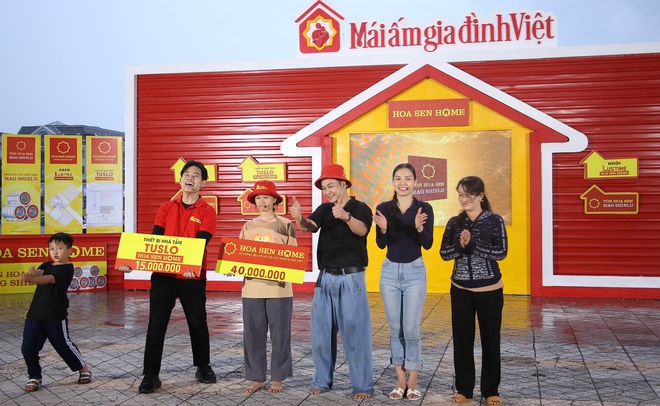 Quách Tuấn Du: 10 tuổi mồ côi cha, đi bán bánh dạo để kiếm tiền phụ mẹ - Mái ấm gia đình Việt - Ảnh 7.