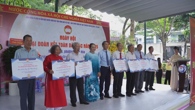 Ngày hội Đại đoàn kết toàn dân tộc phường Xuân Hòa năm 2025 - Ảnh 2.