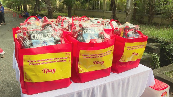 Xã Vĩnh Lộc: Sôi nổi Ngày hội Đại đoàn kết toàn dân tộc năm 2025 - Ảnh 4.