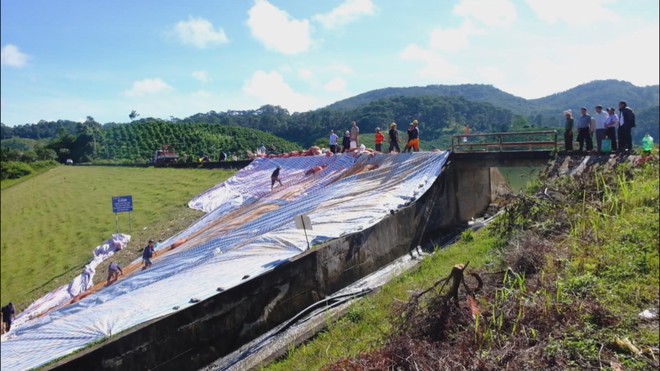 60 Giây ngày 11/11/2025 I Cảnh báo giả mạo Cổng thông tin điện tử Bộ Tài chính - Ảnh 6.