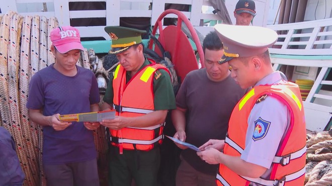 Cả nước quyết liệt tháng cao điểm chống khai thác IUU - Ảnh 4.