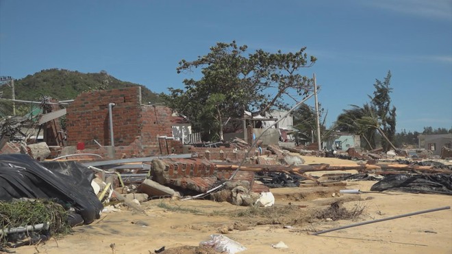 GIA LAI CÔNG BỐ TÌNH HUỐNG KHẨN CẤP: HƠN 1.000 NHÀ HƯ HẠI HOÀN TOÀN HẬU BÃO SỐ 13 - Ảnh 3.