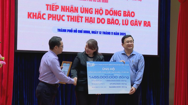 TP. Hồ Chí Minh: Hơn 224 tỉ đồng ủng hộ đồng bào bị thiệt hại do bão, lũ - Ảnh 8.