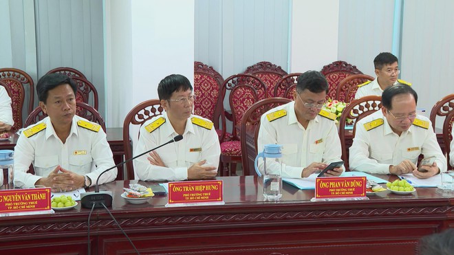 Thuế TP. Hồ Chí Minh: Hoàn thành nhiệm vụ thu ngân sách Chính phủ giao trước gần 2 tháng- Ảnh 3. Thuế TP. Hồ Chí Minh: Hoàn thành nhiệm vụ thu ngân sách Chính phủ giao trước gần 2 tháng- Ảnh 3.