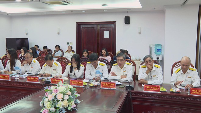 Thuế TP. Hồ Chí Minh: Hoàn thành nhiệm vụ thu ngân sách Chính phủ giao trước gần 2 tháng- Ảnh 4. Thuế TP. Hồ Chí Minh: Hoàn thành nhiệm vụ thu ngân sách Chính phủ giao trước gần 2 tháng- Ảnh 4.