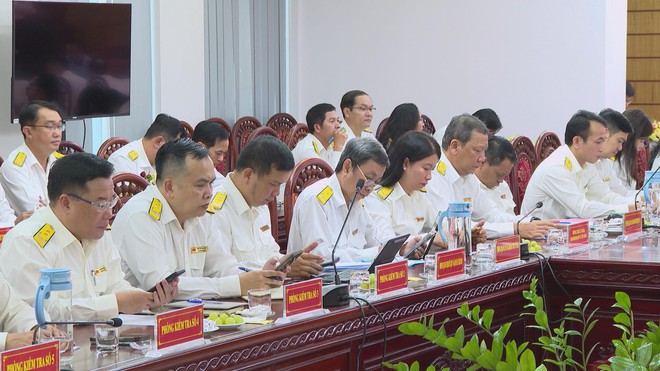 Thuế TP. Hồ Chí Minh: Hoàn thành nhiệm vụ thu ngân sách Chính phủ giao trước gần 2 tháng- Ảnh 5. Thuế TP. Hồ Chí Minh: Hoàn thành nhiệm vụ thu ngân sách Chính phủ giao trước gần 2 tháng- Ảnh 5.