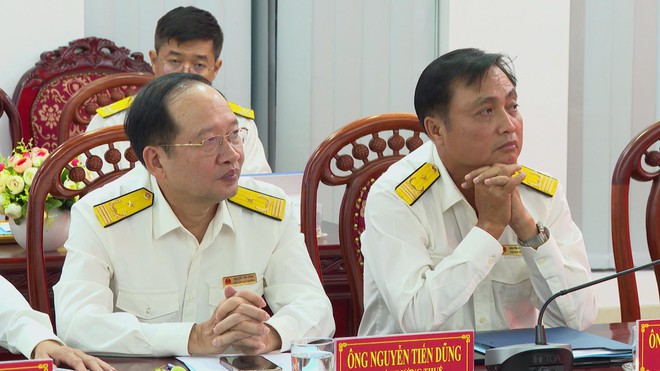 Thuế TP. Hồ Chí Minh: Hoàn thành nhiệm vụ thu ngân sách Chính phủ giao trước gần 2 tháng- Ảnh 2. Thuế TP. Hồ Chí Minh: Hoàn thành nhiệm vụ thu ngân sách Chính phủ giao trước gần 2 tháng- Ảnh 2.