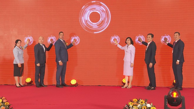 Hơn 500 gian hàng quy tụ tại Vietnam Foodexpo 2025- Ảnh 2. Hơn 500 gian hàng quy tụ tại Vietnam Foodexpo 2025- Ảnh 2.