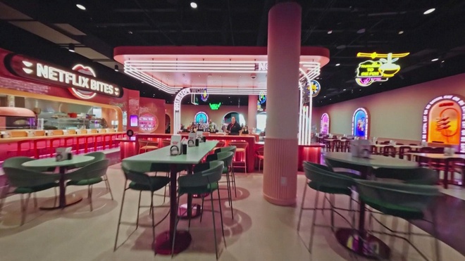 Trải nghiệm thế giới trong phim tại Netflix House- Ảnh 4. Trải nghiệm thế giới trong phim tại Netflix House- Ảnh 4.