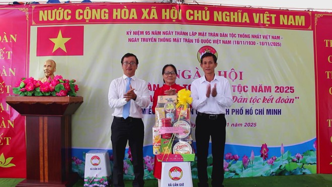 Xã Cần Giờ tổ chức Ngày hội Đại đoàn kết toàn dân tộc năm 2025- Ảnh 1.