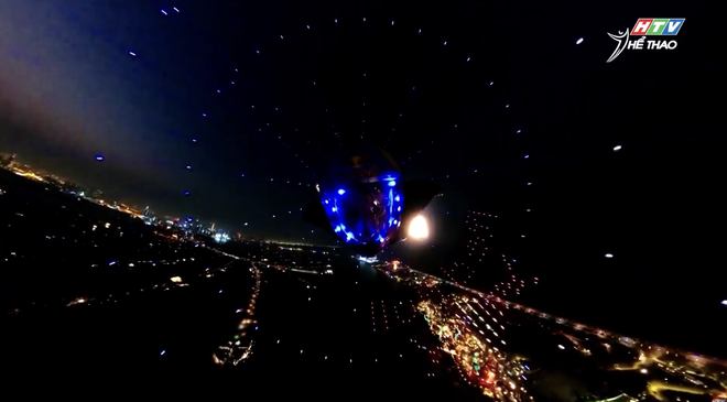 Đường đua vượt chướng ngại vật trên không- Ảnh 4. Đường đua vượt chướng ngại vật trên không- Ảnh 4.