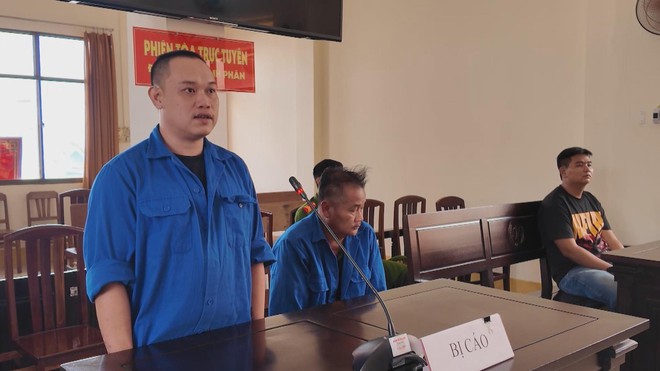 60 Giây ngày 15/11/2025 I Ô tô lao lên vỉa hè ở Vũng Tàu tông hàng loạt xe máy - Ảnh 3.