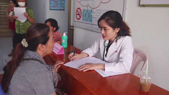 Chương trình “Chung tay vì sức khỏe ngư dân” tiếp cận hơn 3.000 người- Ảnh 1. Chương trình “Chung tay vì sức khỏe ngư dân” tiếp cận hơn 3.000 người- Ảnh 1.