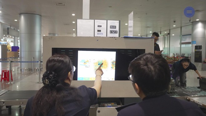Hải quan Tân Sơn Nhất quyết tâm bảo vệ cửa ngõ hàng không khỏi tội phạm ma túy - Ảnh 6.