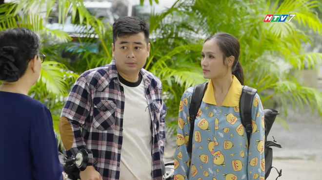 Sốc văn hóa khi tới xóm Đường Rày - Lẹ không trễ tàu - Ảnh 1.