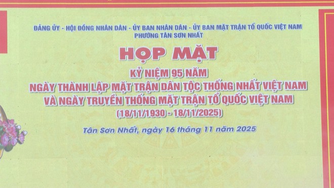 Phường Tân Sơn Nhất họp mặt kỷ niệm 95 năm Ngày truyền thống Mặt trận Tổ quốc Việt Nam - Ảnh 1.