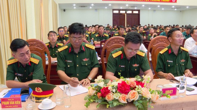 Hội thảo khoa học kỷ niệm 80 năm truyền thống Lực lượng Vũ trang Quân khu 7- Ảnh 2.