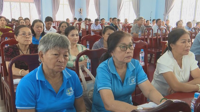 Đại biểu HĐND TP. Hồ Chí Minh tiếp xúc cử tri phường Thuận Giao - Ảnh 4.