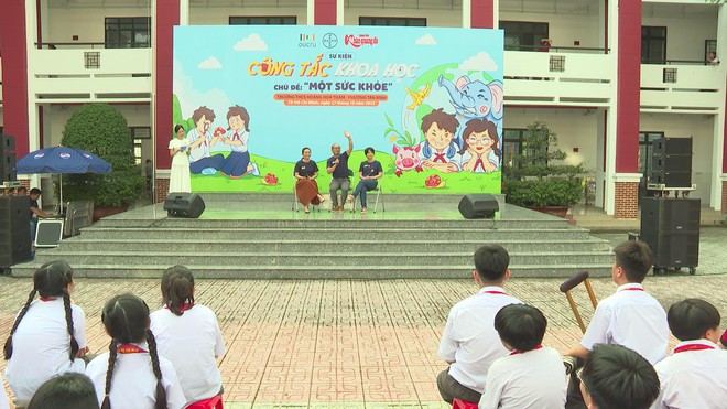 Khởi động dự án "Công tắc khoa học" 2025: Trang bị kiến thức sức khỏe học đường bằng phương pháp sáng tạo - Ảnh 3.